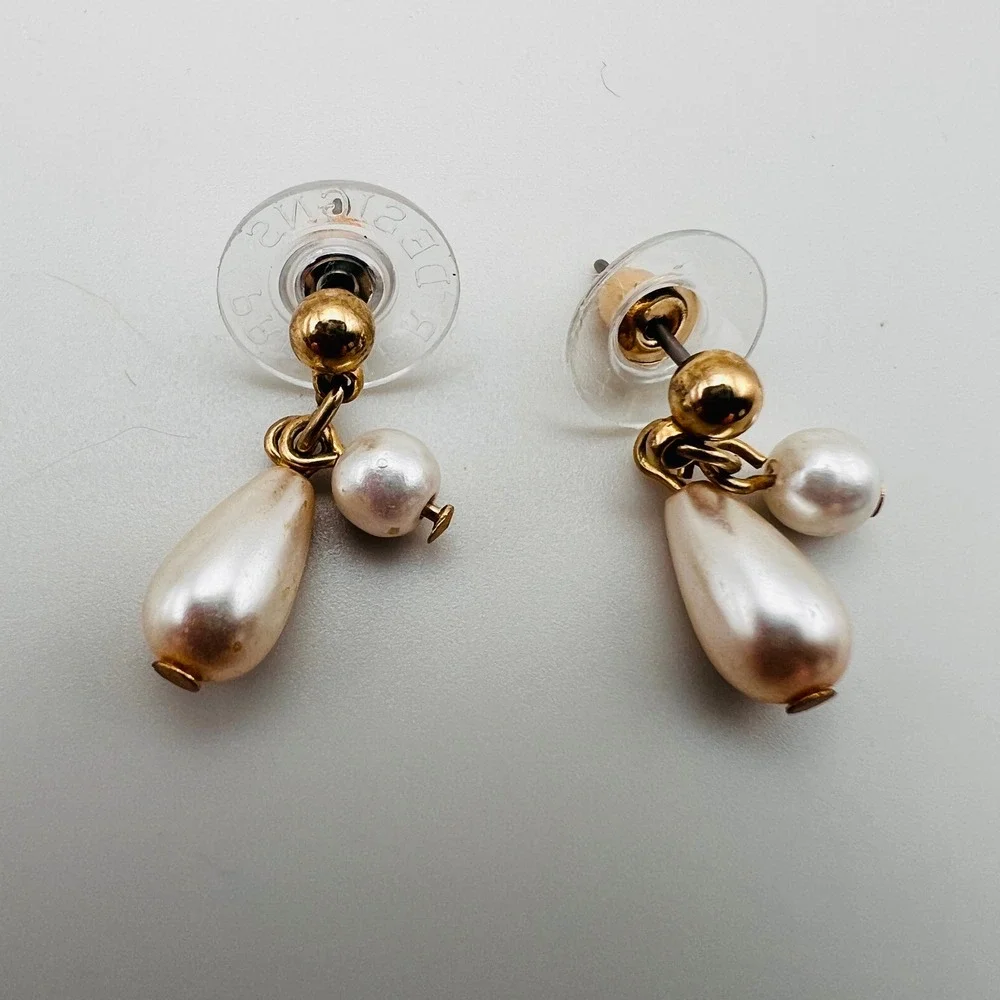 Premier Designs faux pearl